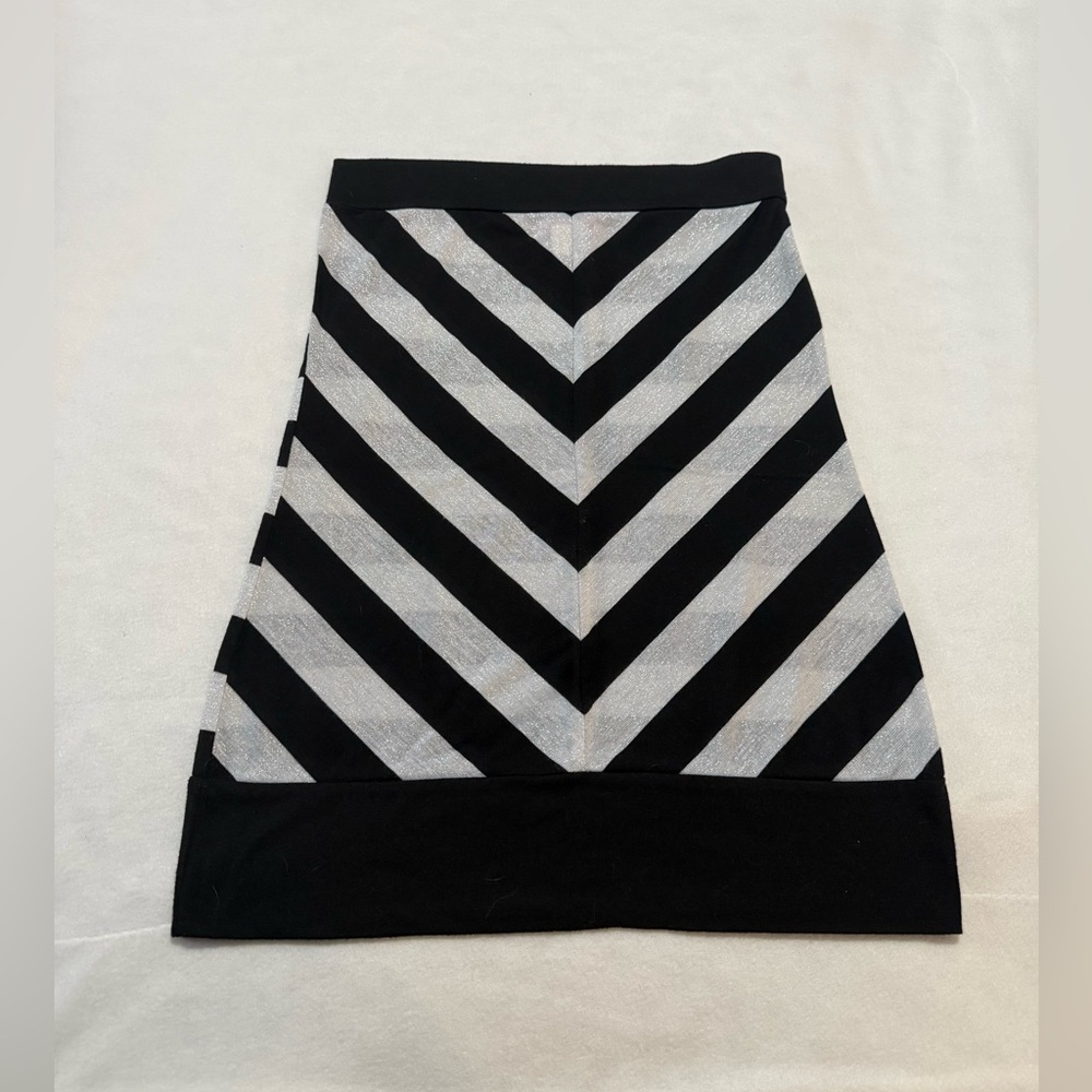 Black & Silver strapless top